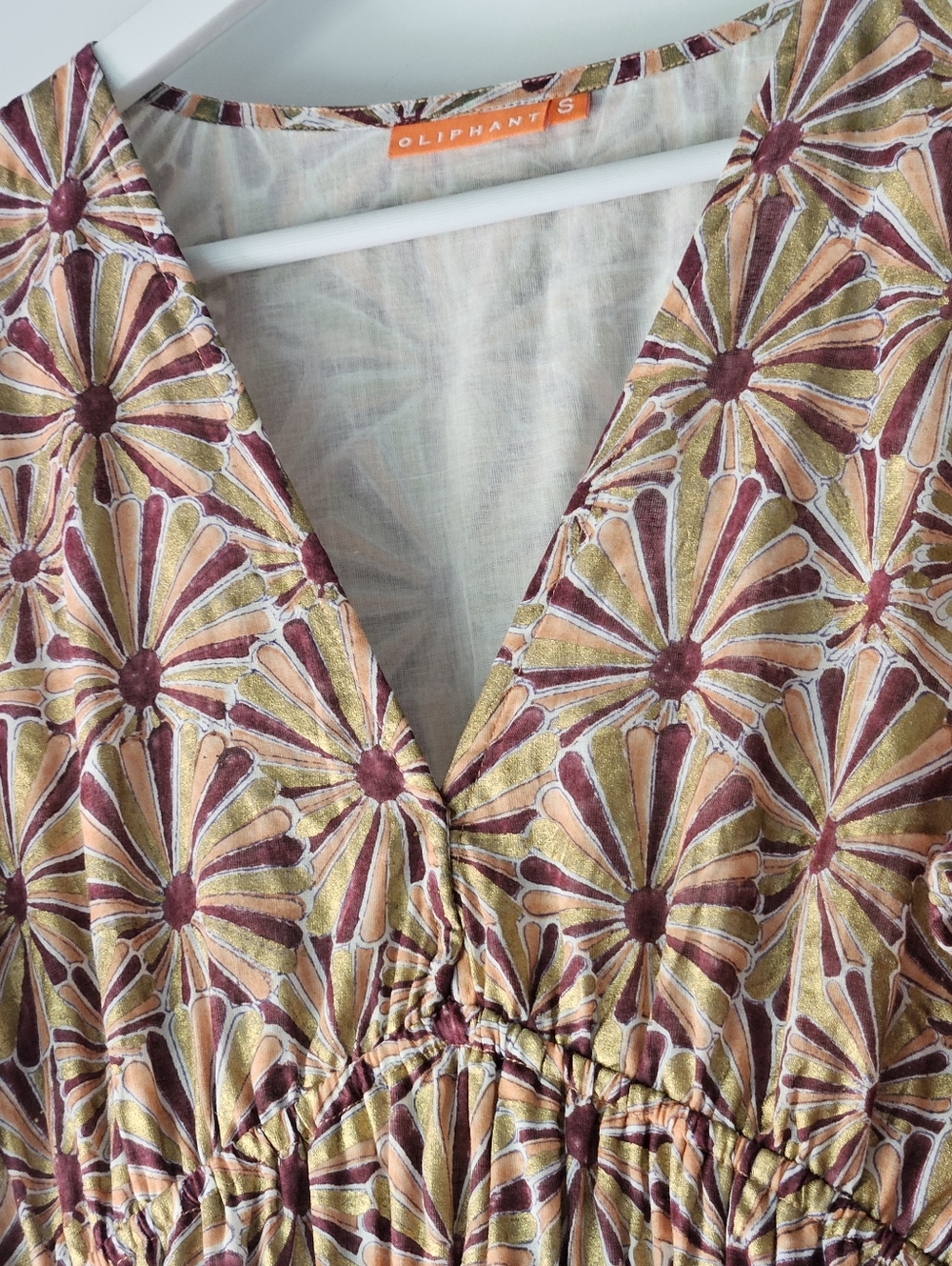 Oliphant Coated Gold Wine And Peach Graphic Printed Smocked Dress - Picture 6 of 10